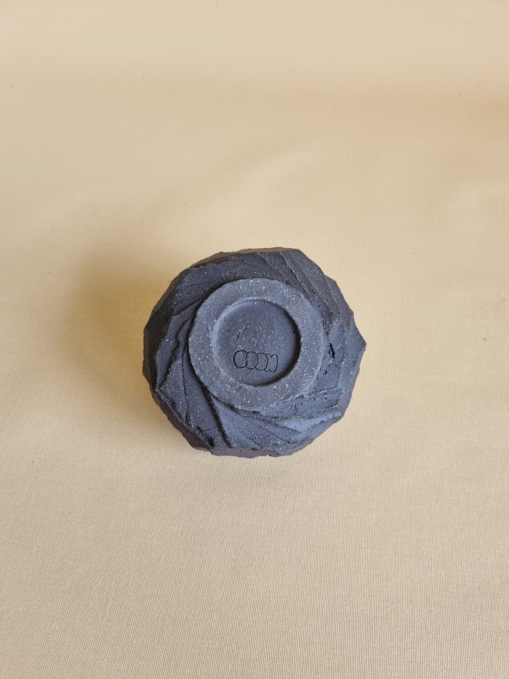 Kurinuki cup: Charcoal #07