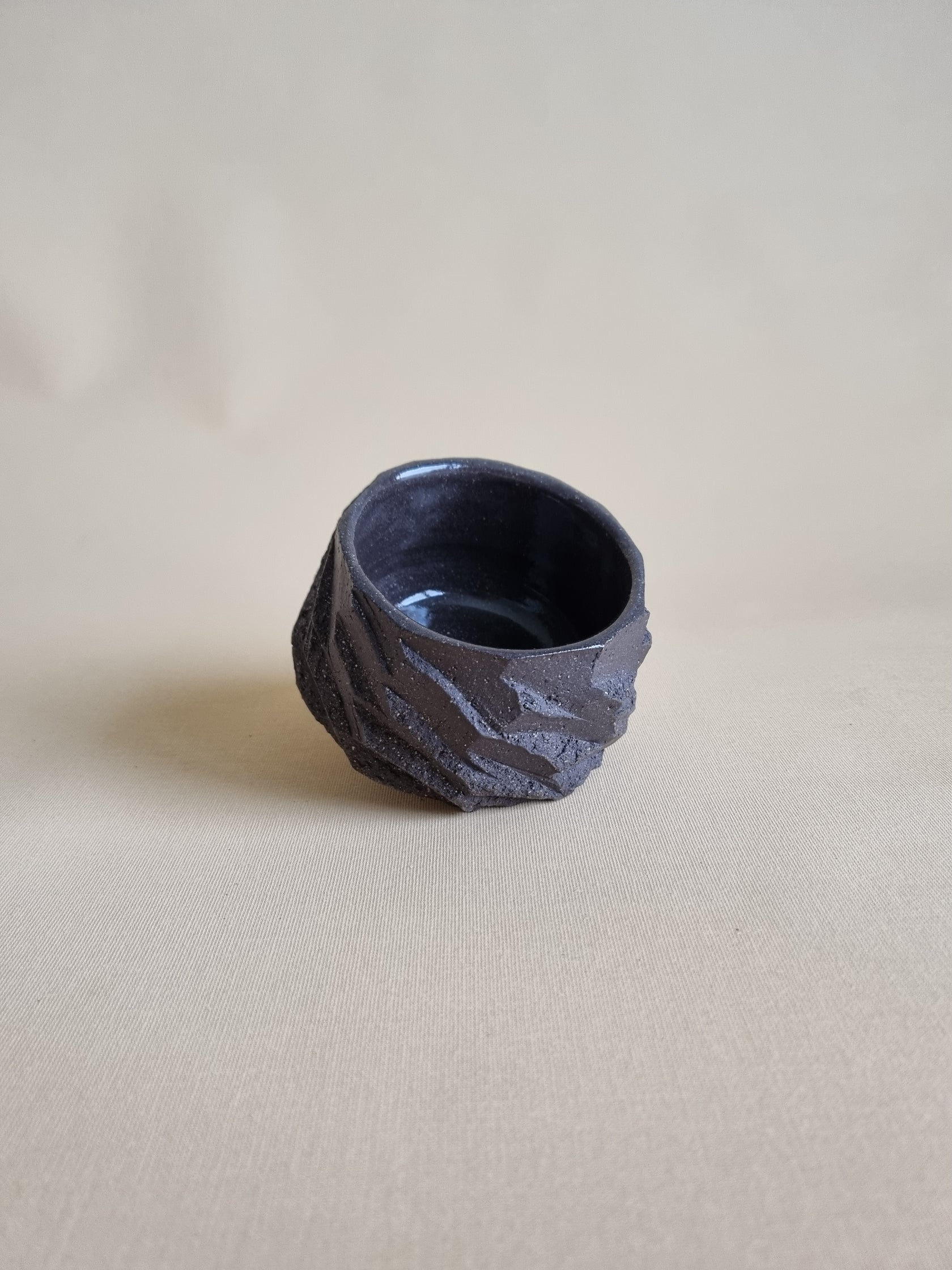 Kurinuki cup: Charcoal #01