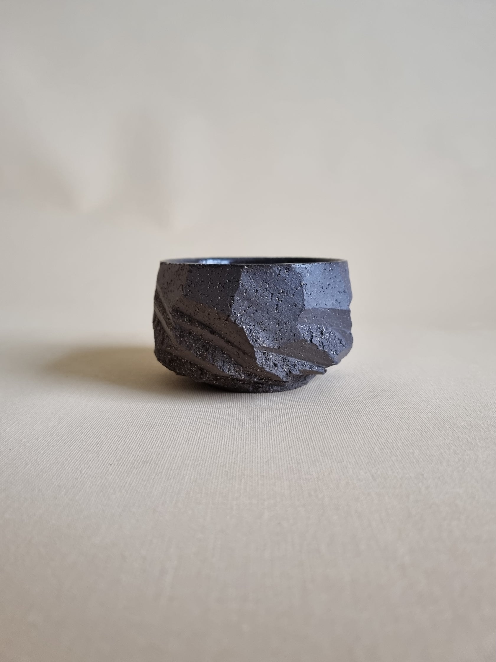 Kurinuki cup: Charcoal #02