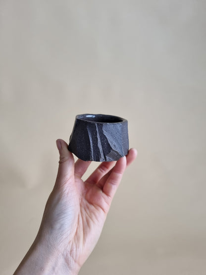 Kurinuki cup: Charcoal #09