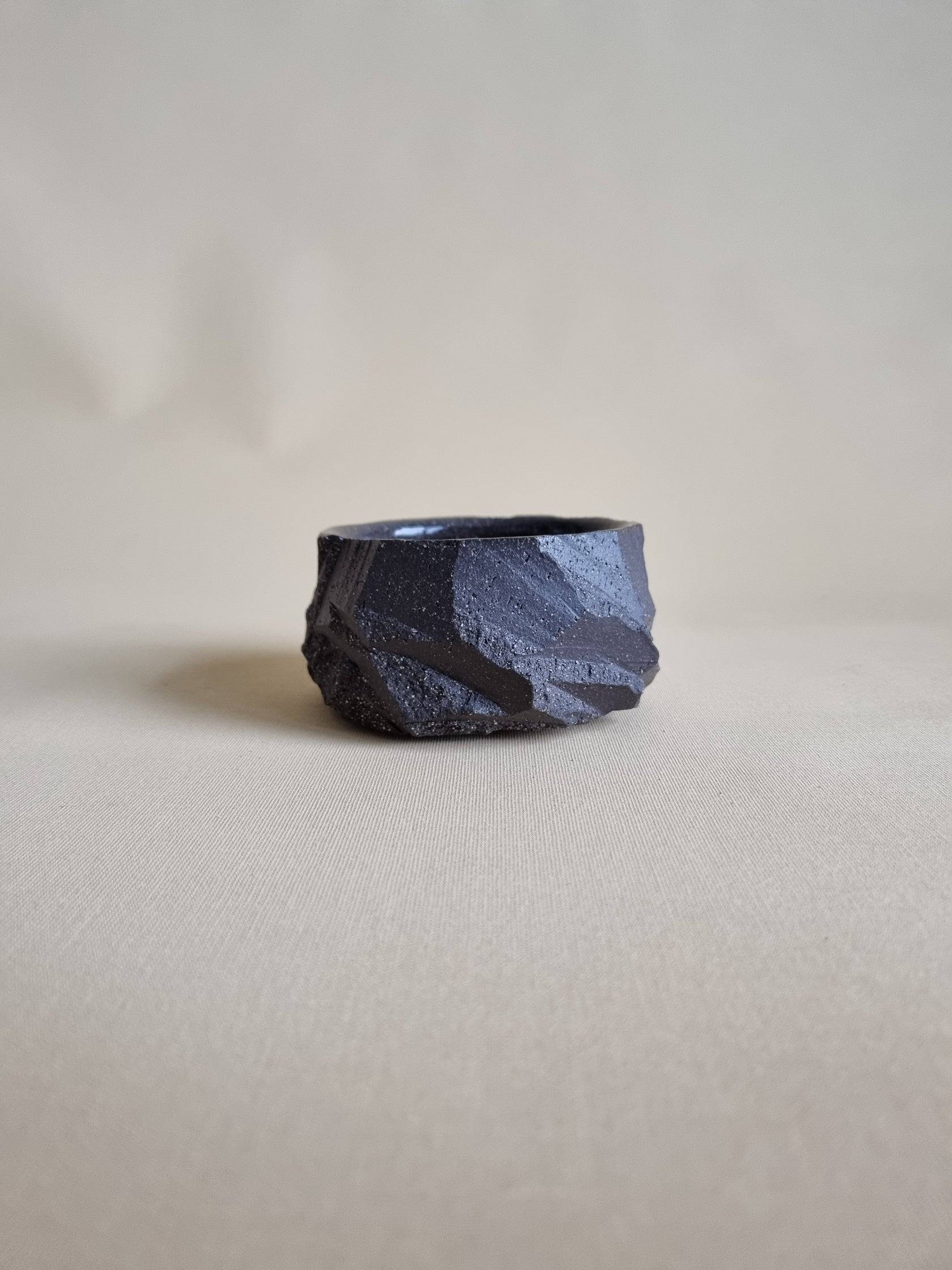 Kurinuki cup: Charcoal #10