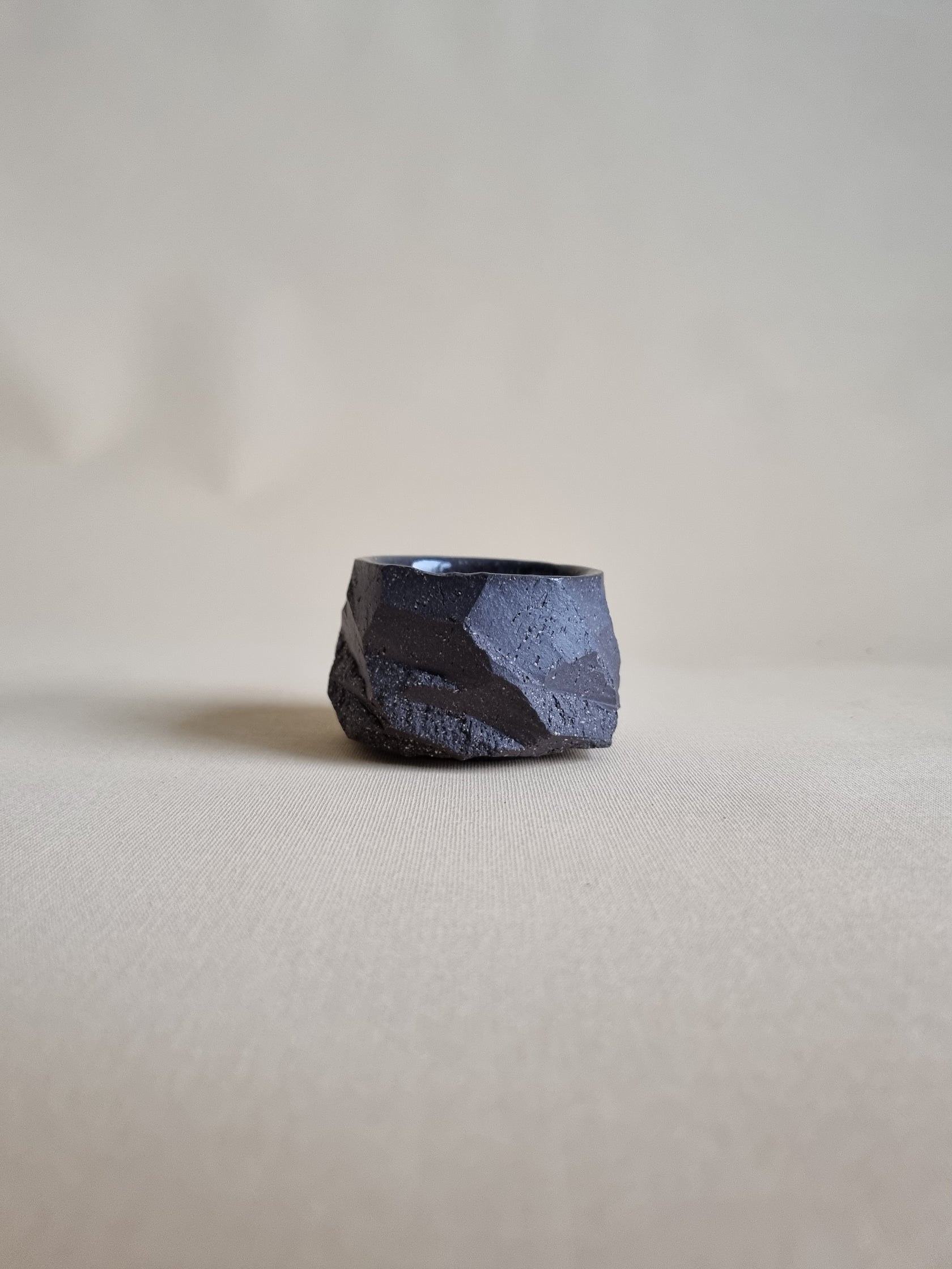 Kurinuki cup: Charcoal #12