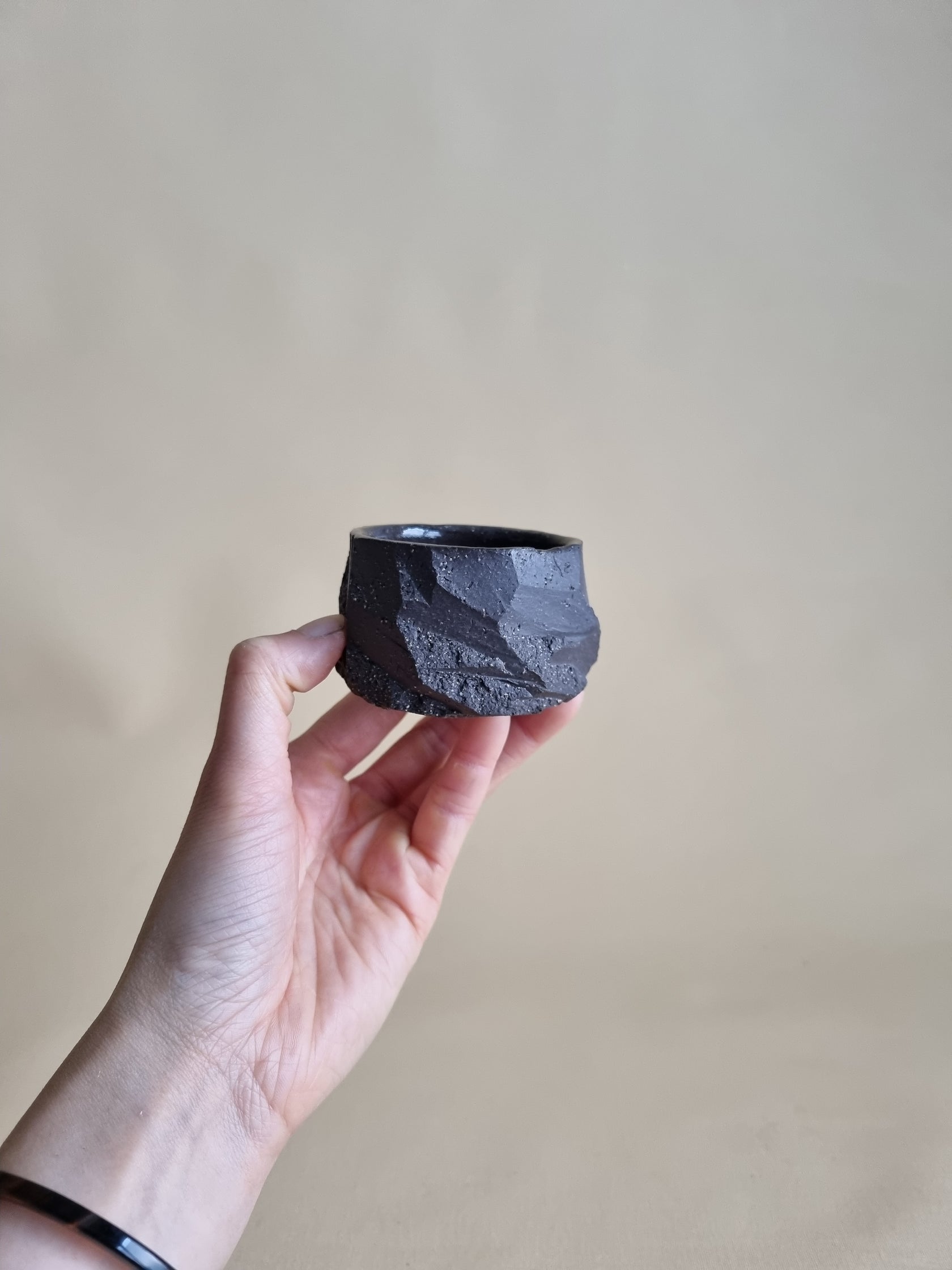Kurinuki cup: Charcoal #12
