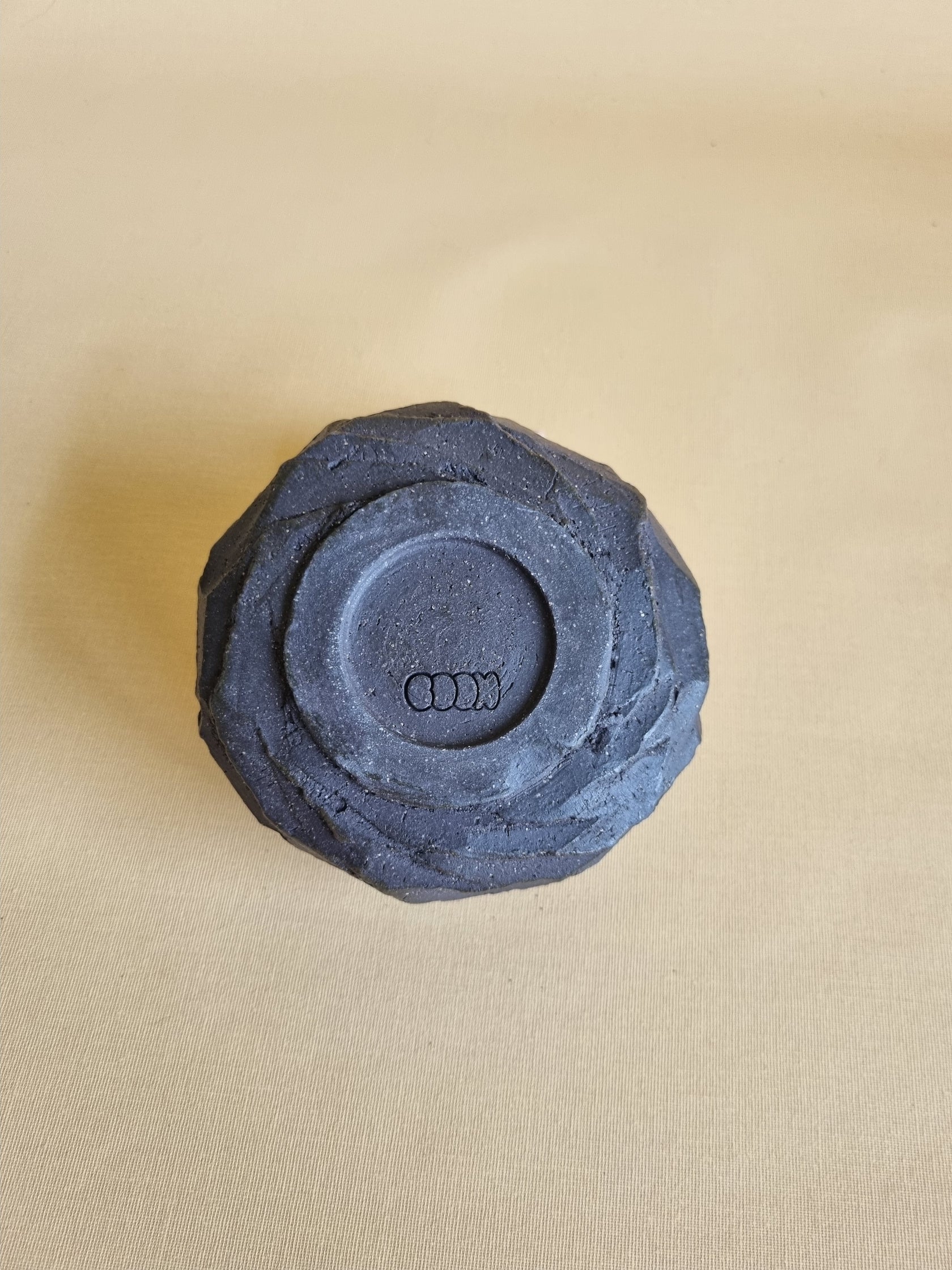 Kurinuki cup: Charcoal #04