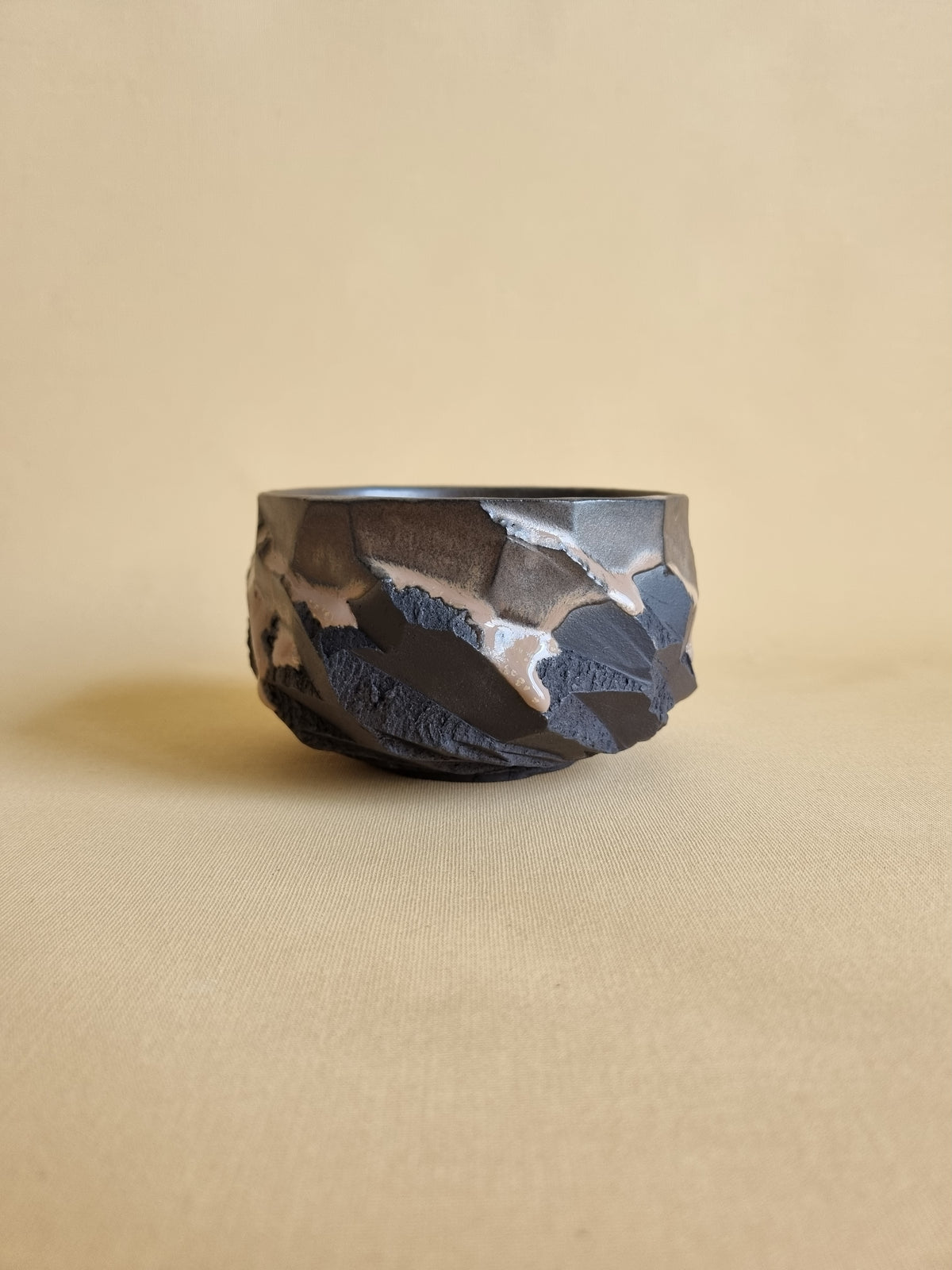 Studio Seconds #05