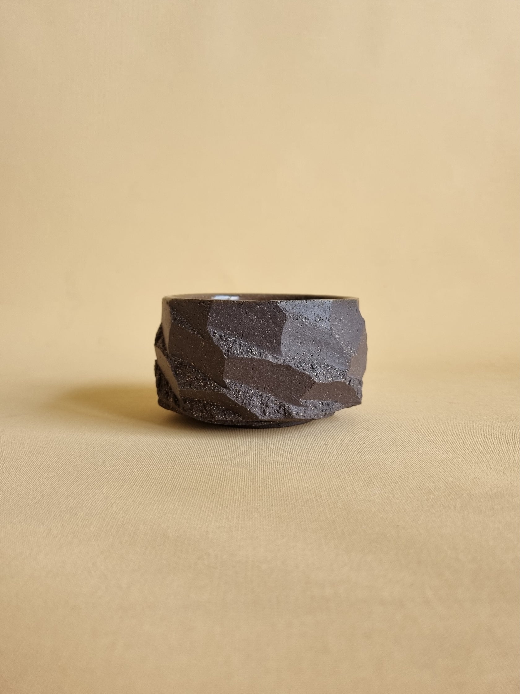 Kurinuki cup: Charcoal #04