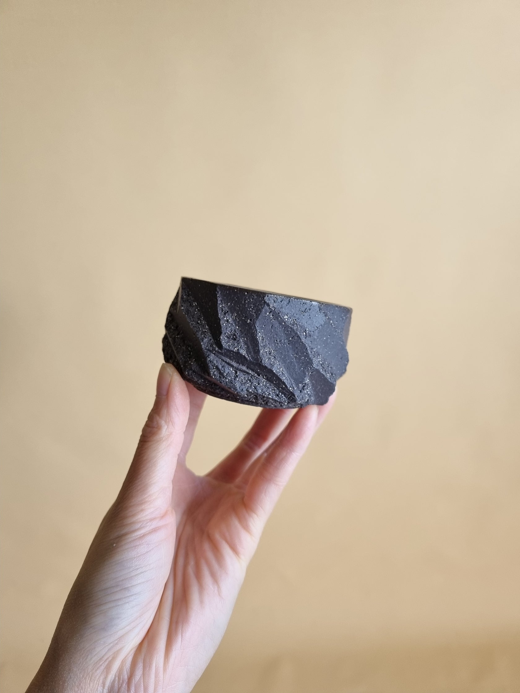 Kurinuki cup: Charcoal #06