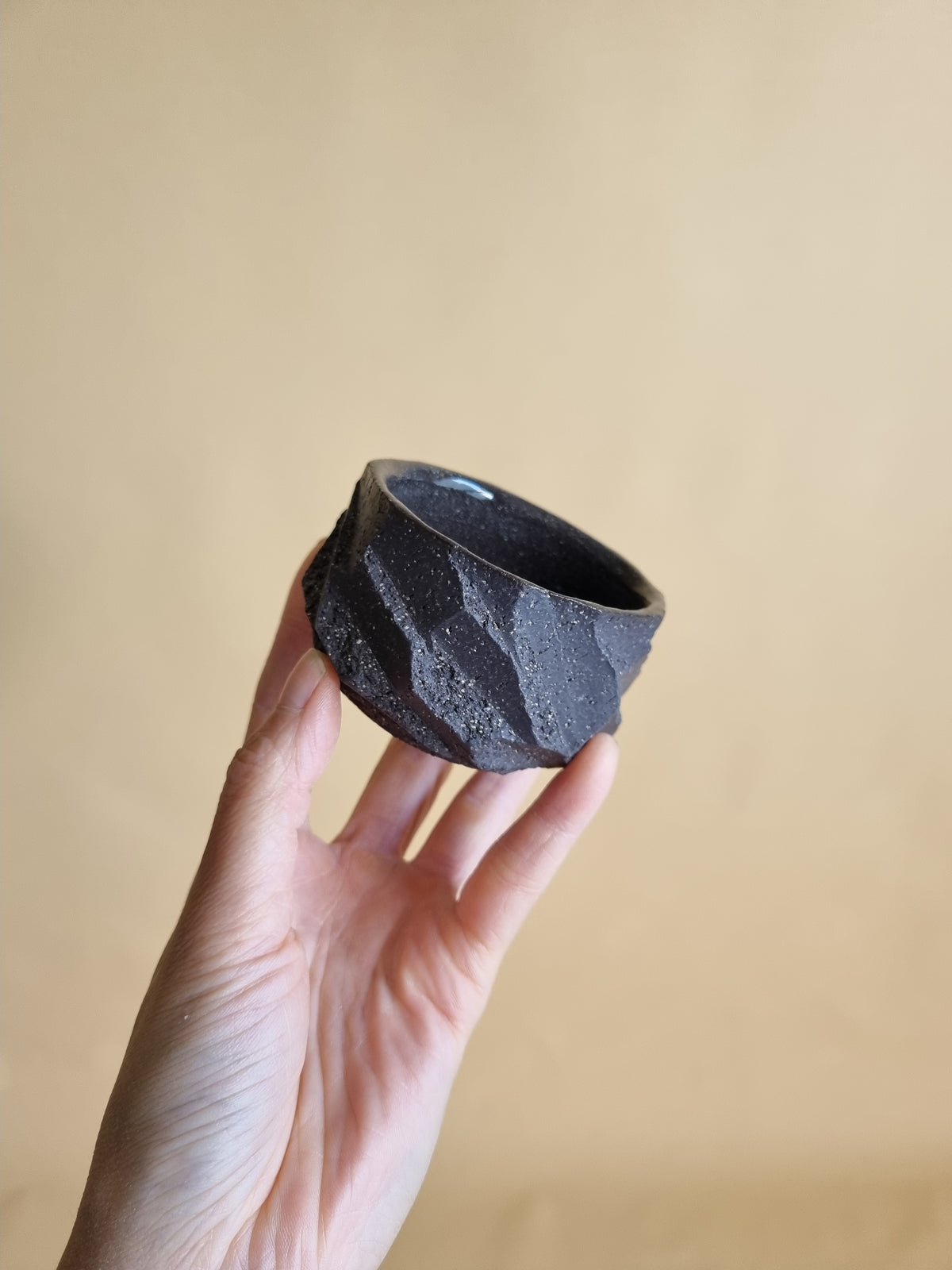 Kurinuki cup: Charcoal #08