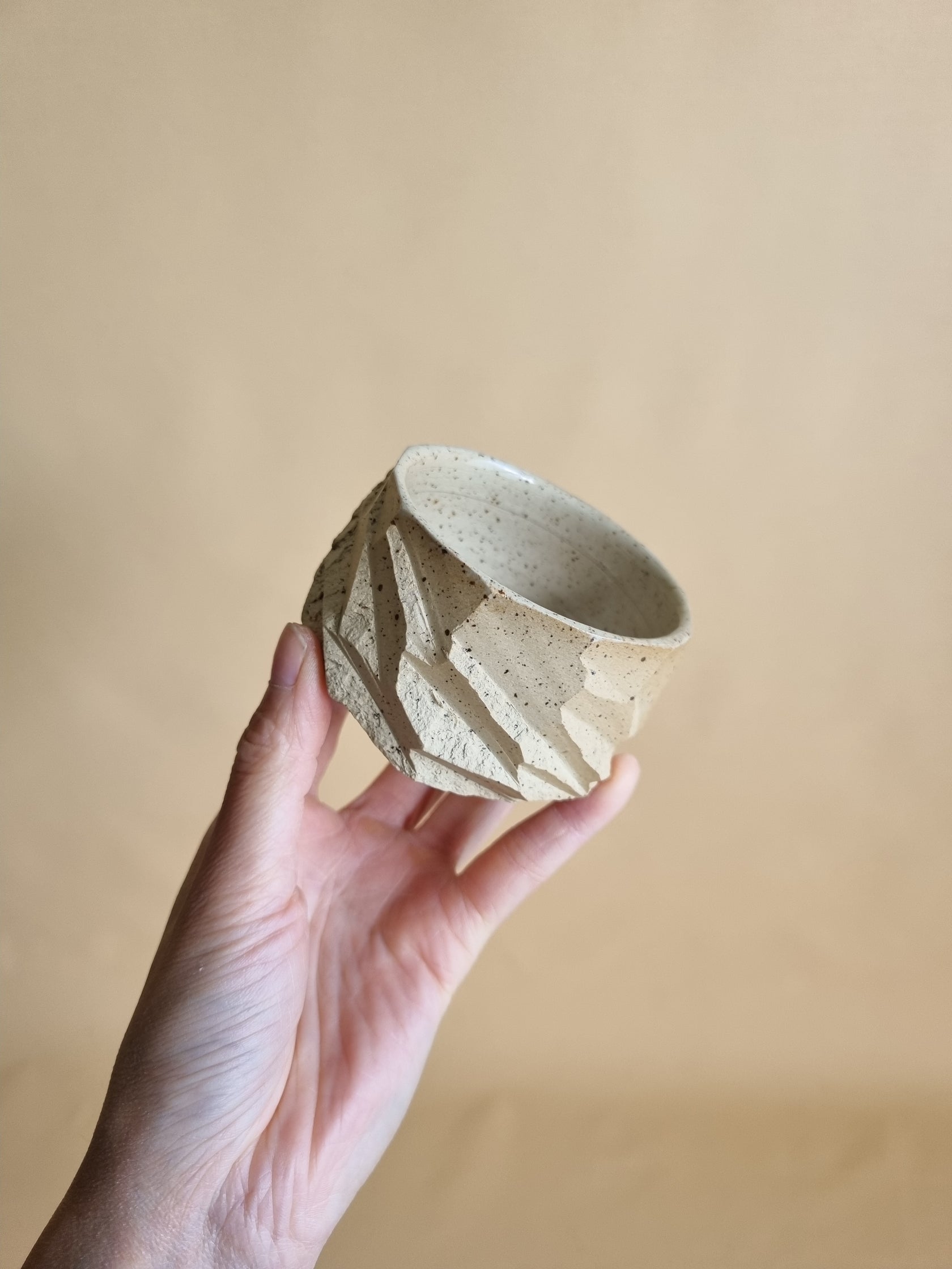 Kurinuki cup: Egg #04